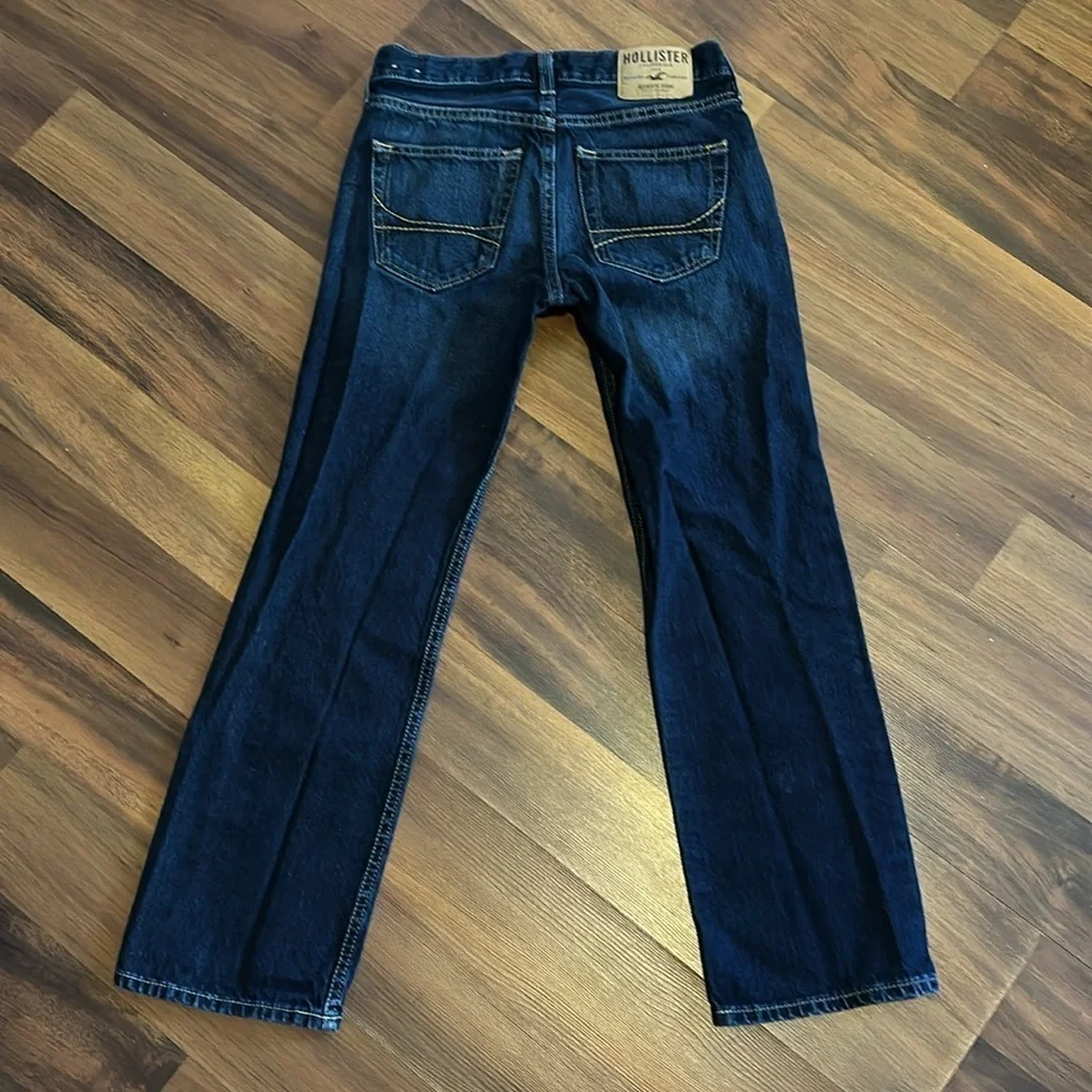 Hollister 26x28 Dark Wash Blue Jeans- Boot Cut